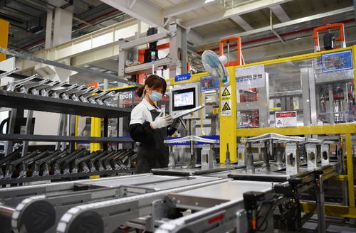 國(guó)家全力印錢,人們卻在瘋狂存錢,瘋狂的背后是另一種無奈